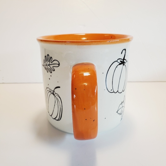 Meritage Fall Theme Ceramic Mug With Inner Pumpkin Image - Picture 3 of 6